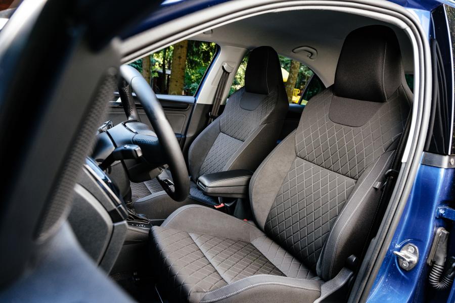 Интерьер Skoda Rapid Black Sport 2020 года  (CIS) (фото 29 из 44)